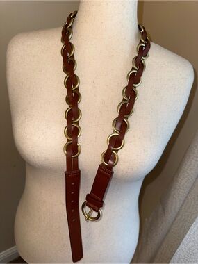 Amazon Essentials Brown vegan Leather Belt with Gold Chain-Link Accents
